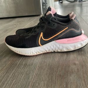 Nike Renew sneakers